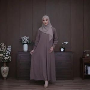 MAHIRA ABAYA ANTI UV – HAZELNUT